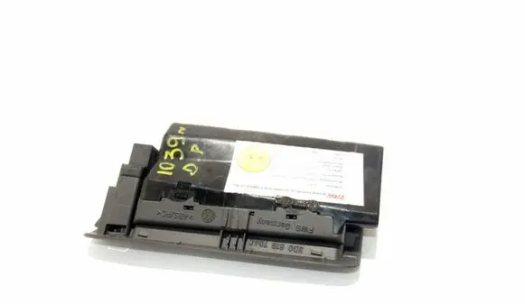 Volkswagen Phaeton Dash center air vent grill 3D0819704