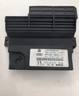 Audi A6 S6 C6 4F Power management control unit 4F0907280A 4F0910280008
