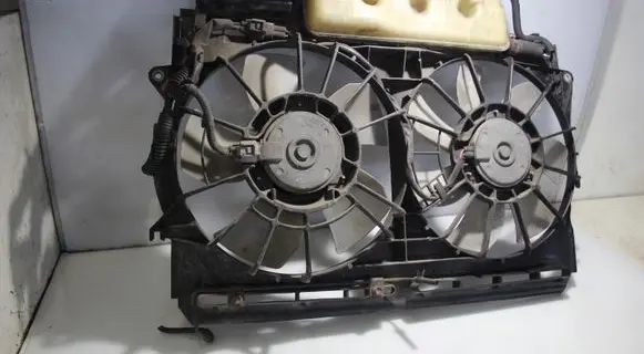 Toyota Avensis T250 Air conditioning (A/C) fan (condenser) 