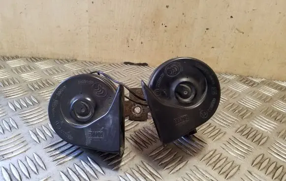 Ford Kuga I Horn signal 3M5T13A803CA
