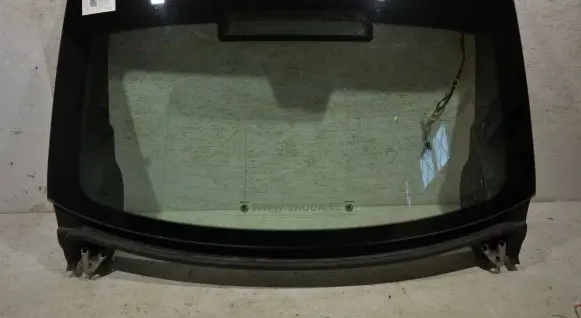 Tailgate/trunk/boot lid