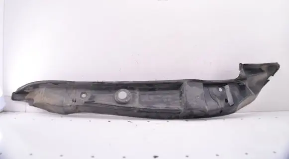 Audi Q5 SQ5 Fender end trim 8R0821111C