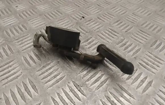 BMW 5 F10 F11 Air suspension front height level sensor 6860843 37146860843