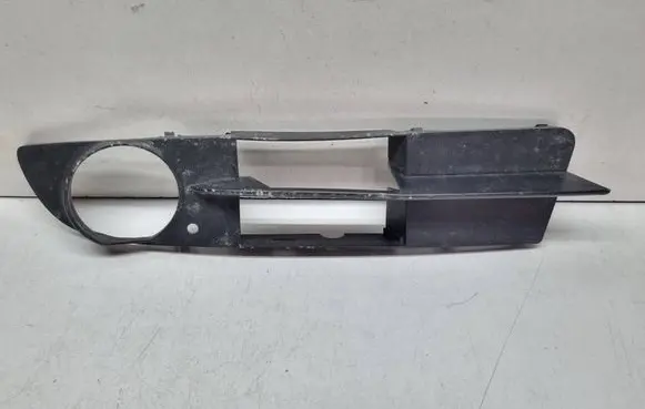 BMW 5 E60 E61 Front bumper lower grill 7049243 51117049243