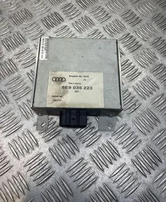 Audi A3 S3 8P Sound amplifier 8E9035223 B66316 1380214