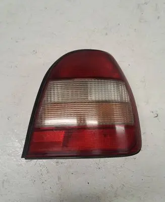 Nissan Sunny Rear/tail lights 22063324