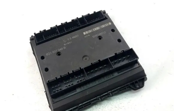 Skoda Fabia Mk1 (6Y) Other control units/modules 6Q1937049B