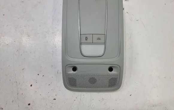 Audi A3 S3 8V Front seat light 8V0947135A 025046901