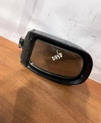 Mercedes-Benz C W203 Front door electric wing mirror 413133417 D998