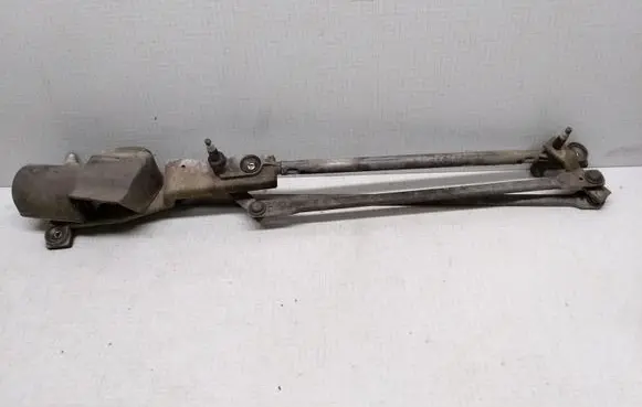 Ford Focus Front wiper linkage 
