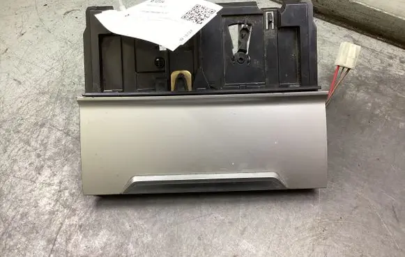 Volkswagen PASSAT B8 Ashtray (front) 3G1863284 3G1857962 3G1857962D