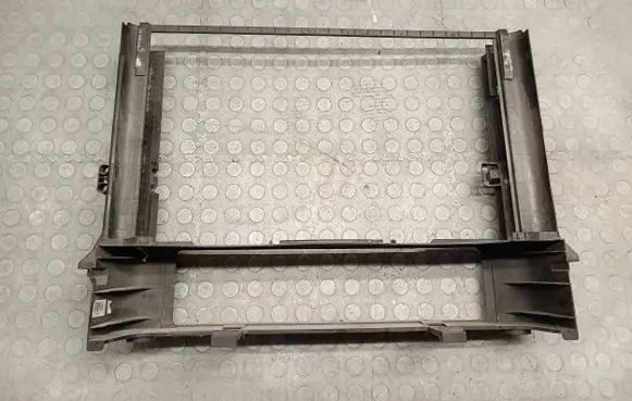 BMW 7 E65 E66 Radiator trim 2248481 7788324