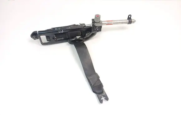 Volvo V50 Front seatbelt 303968142 601150200G