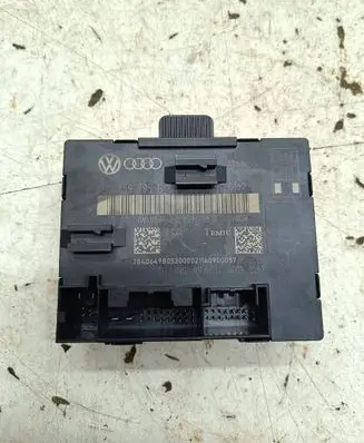 Volkswagen Touareg II Door control unit/module 4H0959795B