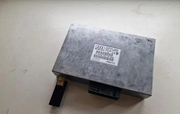 Audi A4 S4 B6 8E 8H Comfort/convenience module 8P0862335A