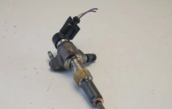 Peugeot 508 Fuel injector 9802448680 50274Y5 20406