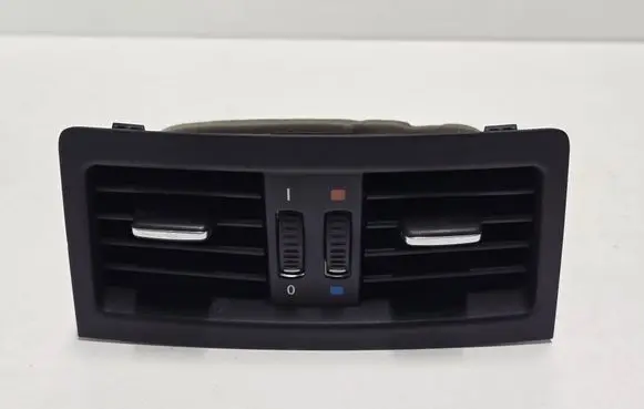 BMW 3 E90 E91 Rear air vent grill 7129556 6932023 14121810