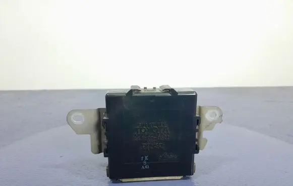 Toyota Prius (NHW20) Other control units/modules 89990-47023
