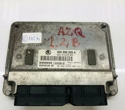 Skoda Fabia Mk1 (6Y) Engine control unit/module 03E906033A