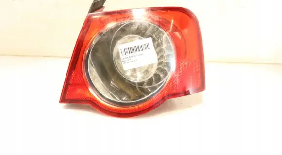 Volkswagen PASSAT B6 Rear/tail lights