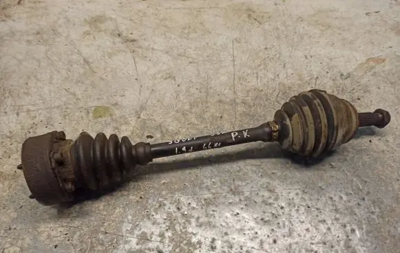 Volkswagen Golf III Front driveshaft
