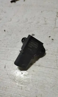 Alfa Romeo Stelvio Turbo air boost pressure sensor 68212570AA A2C95127500