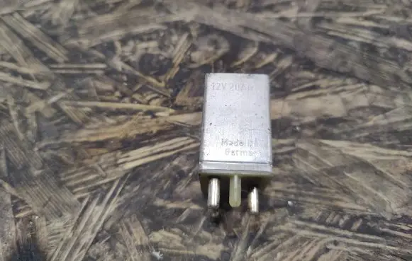 Mercedes-Benz SL R107 Other relay 0015425819