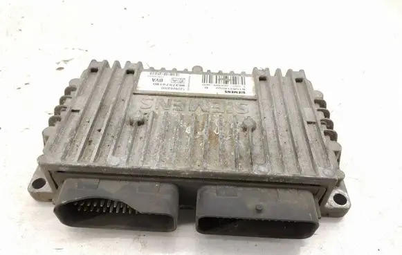 Peugeot 406 Engine control unit/module 9637579180 S108518002D