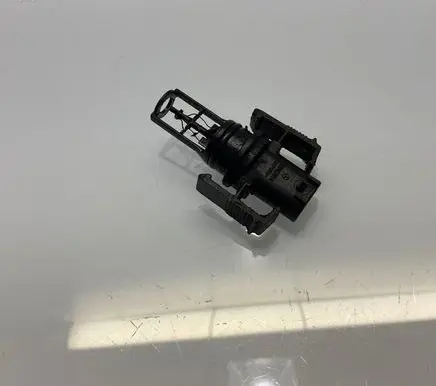 Mercedes-Benz E W211 Intake air temperature sensor 0005422818 A0005422818