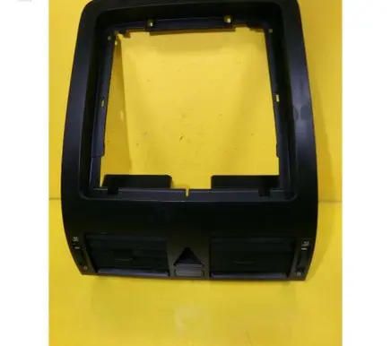 Volkswagen Touran I Panel trim 251030347