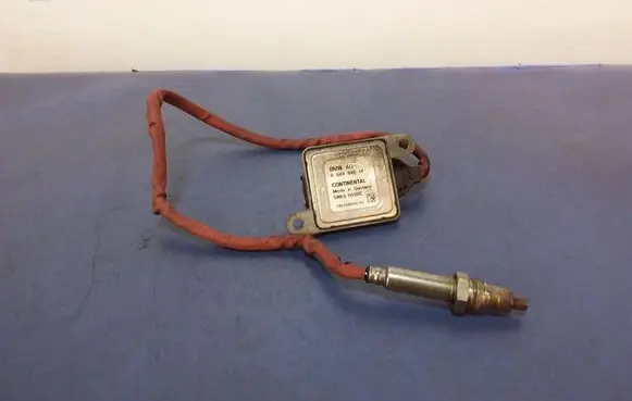 BMW X3 F25 Lambda probe sensor 8589845