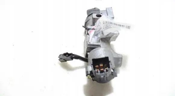 Toyota Avensis T250 Ignition lock