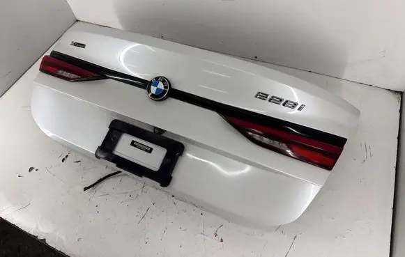 BMW 2 F44 Tailgate/trunk/boot lid