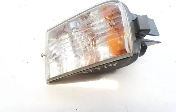 Toyota RAV 4 (XA20) Front indicator light 4223 42-23