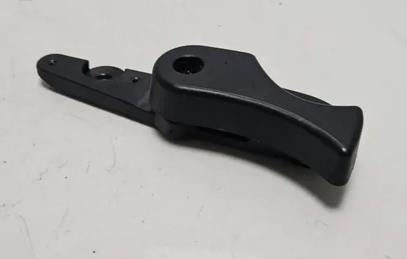 BMW 1 E82 E88 Engine bonnet (hood) release handle 9150273 7058117