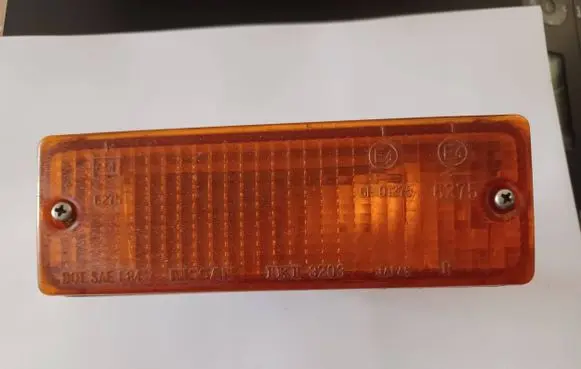Nissan Micra Front bumper turn signal IKI3203