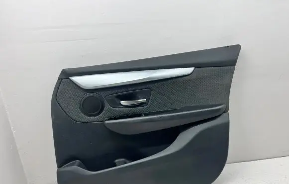 BMW 2 F46 Front door card panel trim 03161343