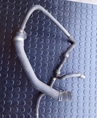 Volkswagen PASSAT B8 Engine coolant pipe/hose 5Q0122101GH PXR155119