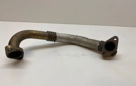Mitsubishi Pajero Coolant pipe/hose 