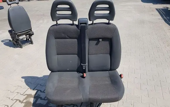 Seat set