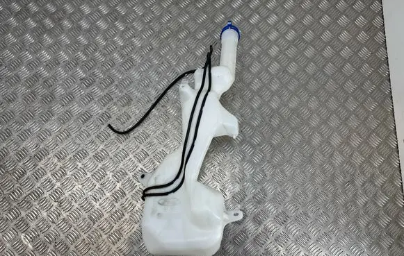 Ford Ecosport Windshield washer fluid reservoir/tank GN1517B613EC