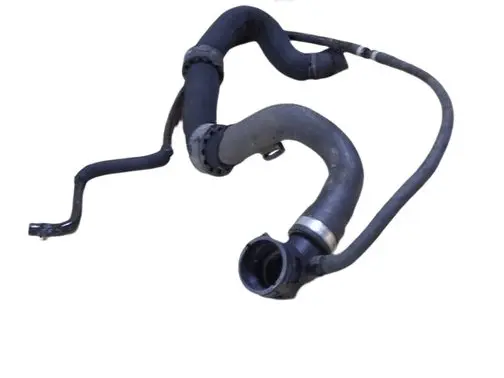 Audi Q7 4L Engine coolant pipe/hose 7L8121101B