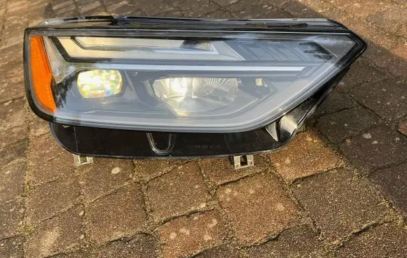 Audi Q5 SQ5 Headlight/headlamp 80A941034H