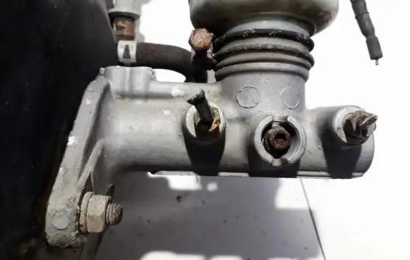 Honda Accord Master brake cylinder