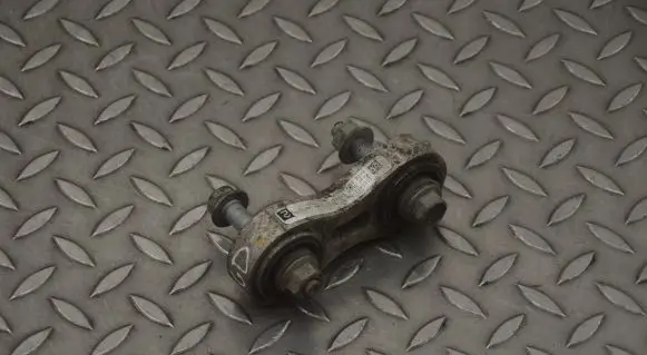 Infiniti M Y51 Rear upper control arm/wishbone 102142200B