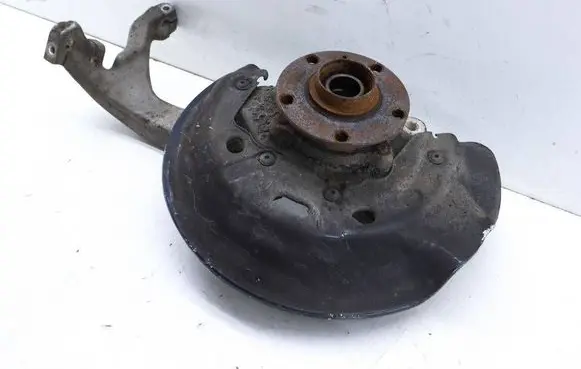 Audi A8 S8 D3 4E Front wheel hub spindle knuckle 4E0407253Q 4E0407613C
