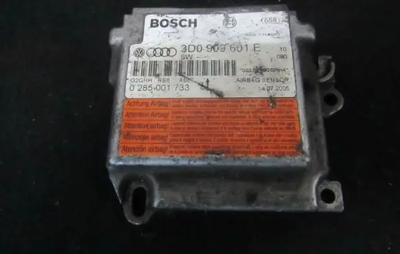 Porsche Cayenne (9PA) Airbag control unit/module 3d0909601e 0285001733