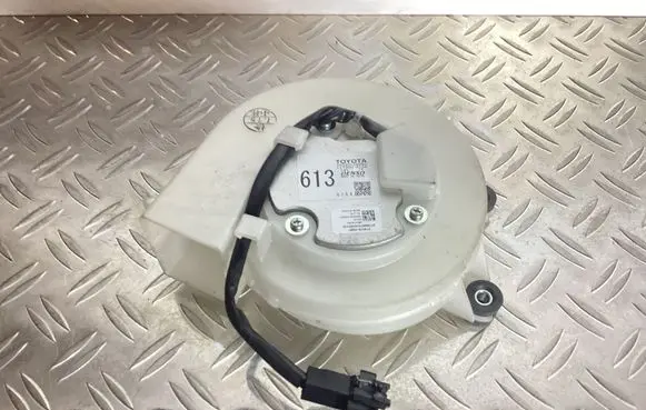 Lexus RX 450H Hybrid/electric vehicle battery fan G923048060 1173006132