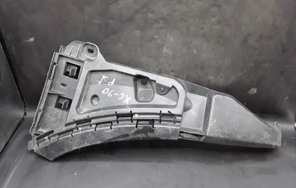 Volvo XC90 Front bumper mounting bracket 08620564