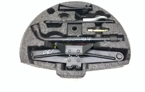 Jaguar XK8 - XKR Tool set MJA6360AB MMB6380AA